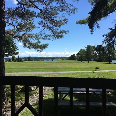 Bluff Point Golf Resort プラッツバーグ エクステリア 写真