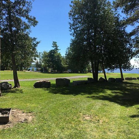 Bluff Point Golf Resort プラッツバーグ エクステリア 写真
