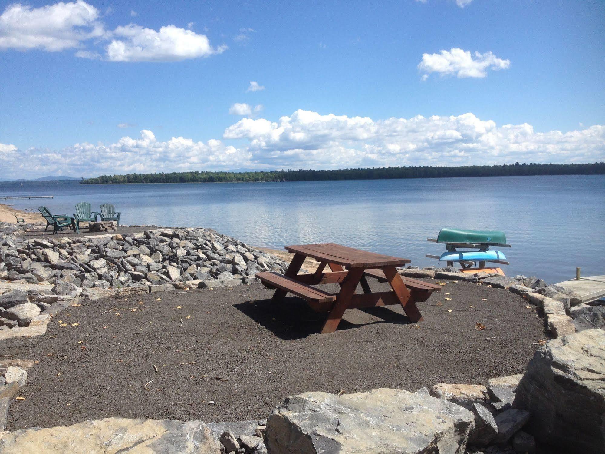 Bluff Point Golf Resort プラッツバーグ エクステリア 写真